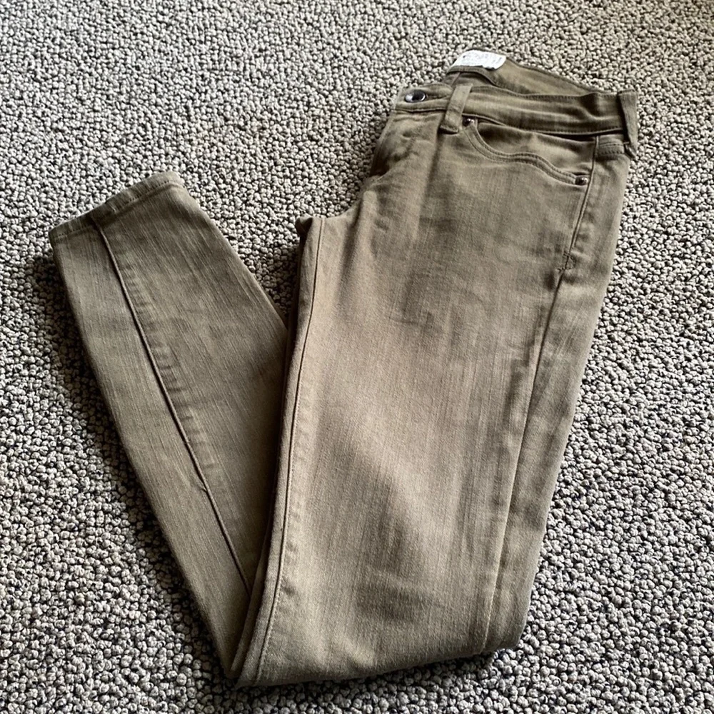 Lucky Brand Super Skinny Jeans, Women's Size 24, Olive Colored, Like New